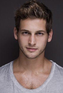Max Emerson