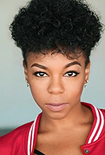 Taelyn Lewis