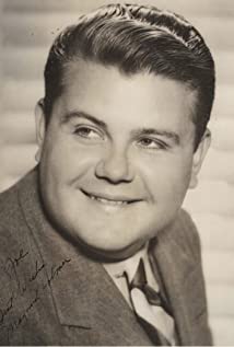 Maynard Holmes