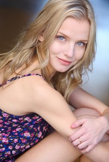 Alexis Clayton