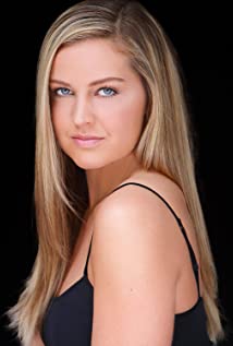 Nicole Renard