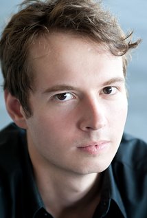 Shane Thompson