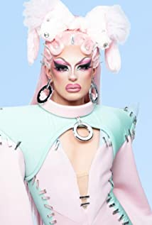 Icesis Couture